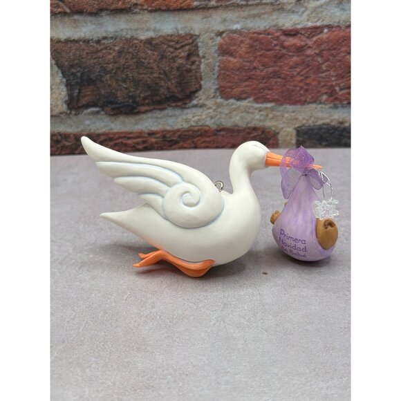 Hallmark Keepsake Ornament Primera Navidad De Bebé 2004 Stork Design - Picture 3 of 6